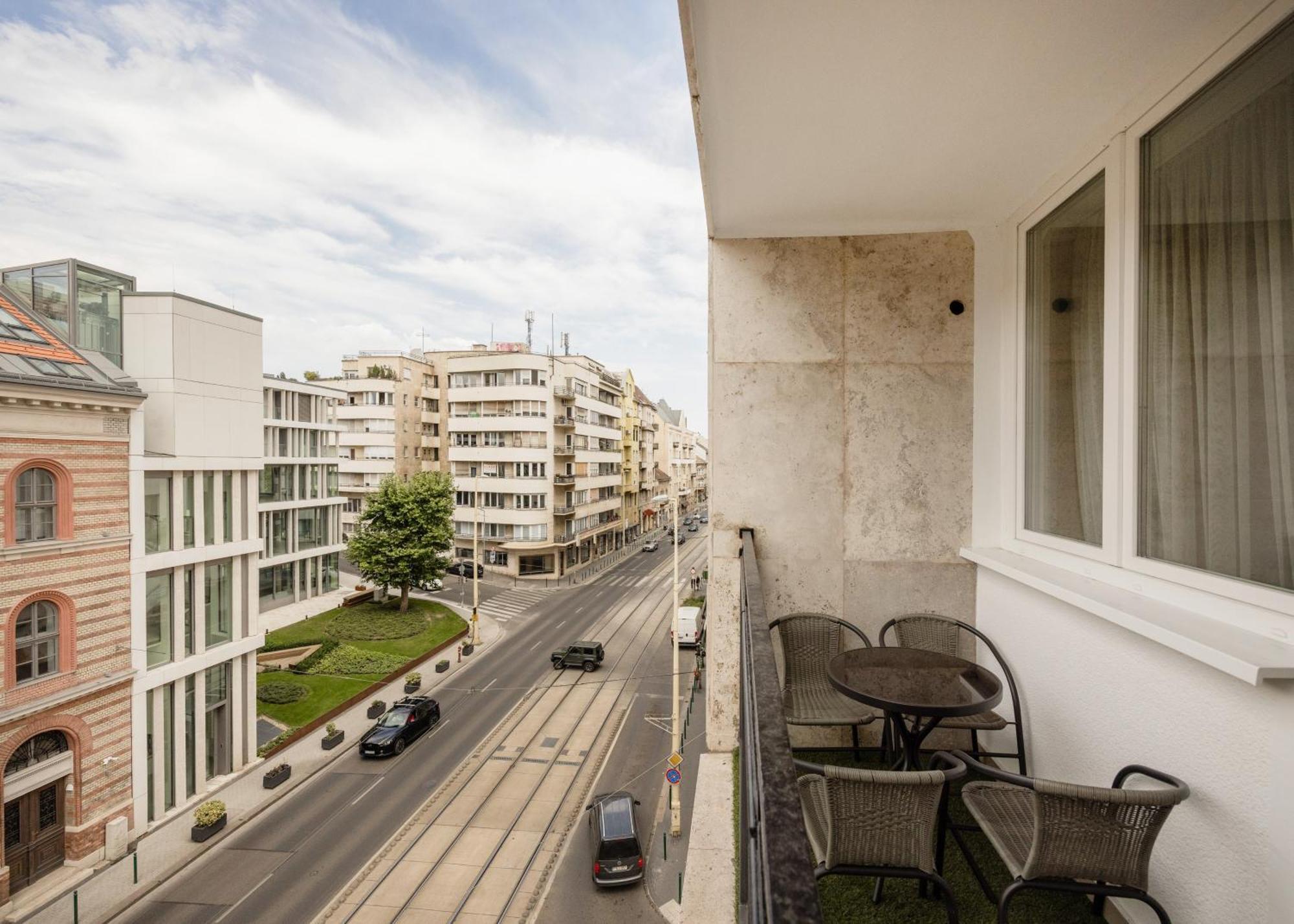 Designer's Retreat In Buda Appartement *